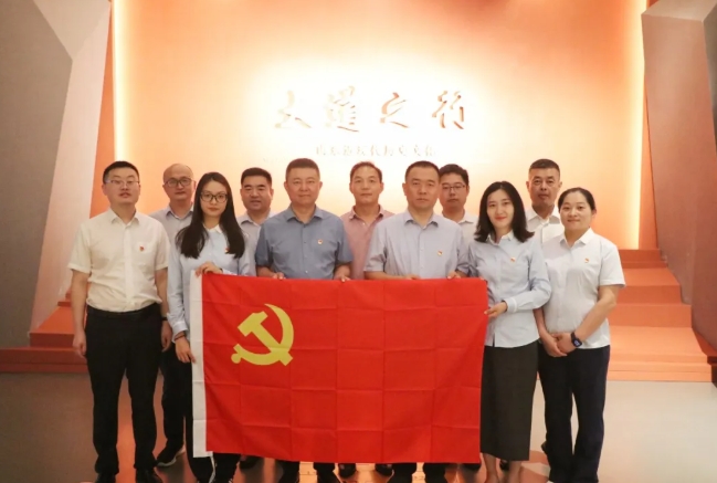 循跡齊魯烽火 砥礪金融初心丨潤(rùn)晟小貸黨支部開(kāi)展建黨節(jié)主